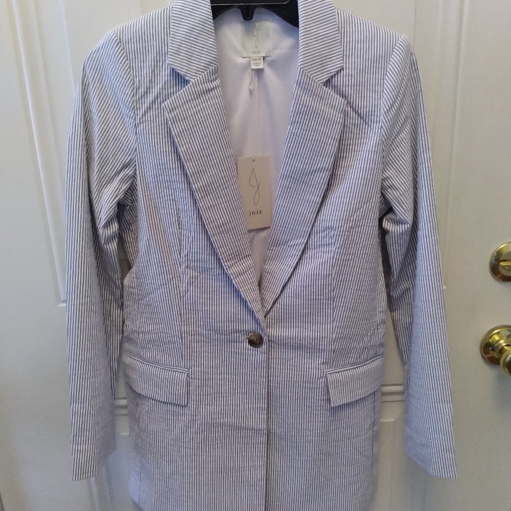 Joie Blazer